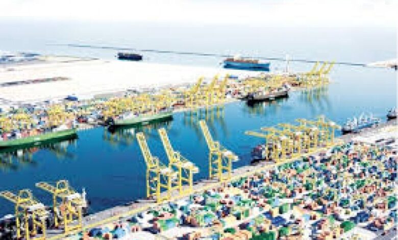 الدوحة تطلب من طهران تنشيط خطوط الملاحة البحرية معها
