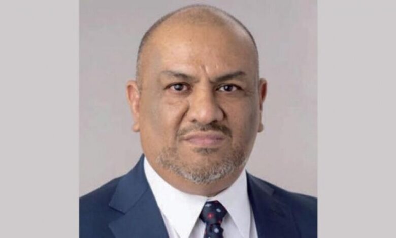 وزير الخارجية : 14 عضواً من الحكومة اليمنية الشرعية إلى مشاورات جنيف