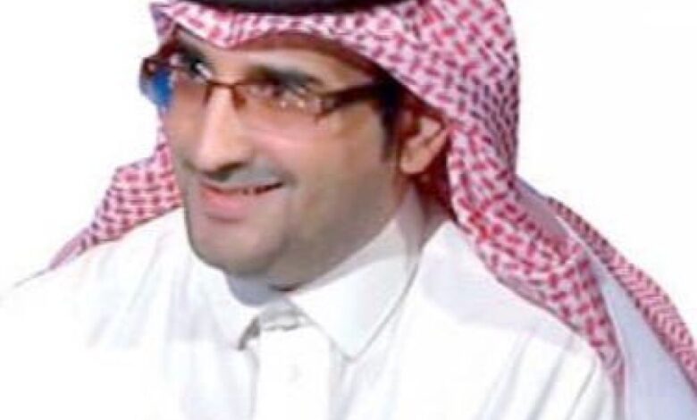السياسي السعودي آل مرعي يشيد بالجنوبيين: أفعالهم كبيرة وكلامهم قليل