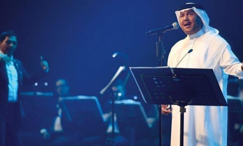 هل يكرِّر محمد عبده قصة ولادة أغنية خالدة على مسرح الصالة الخضراء؟