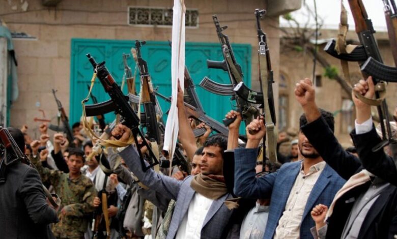 محافظة إب تشيع 15 شابا من ابناءها قتلوا ضمن صفوف الحوثيين