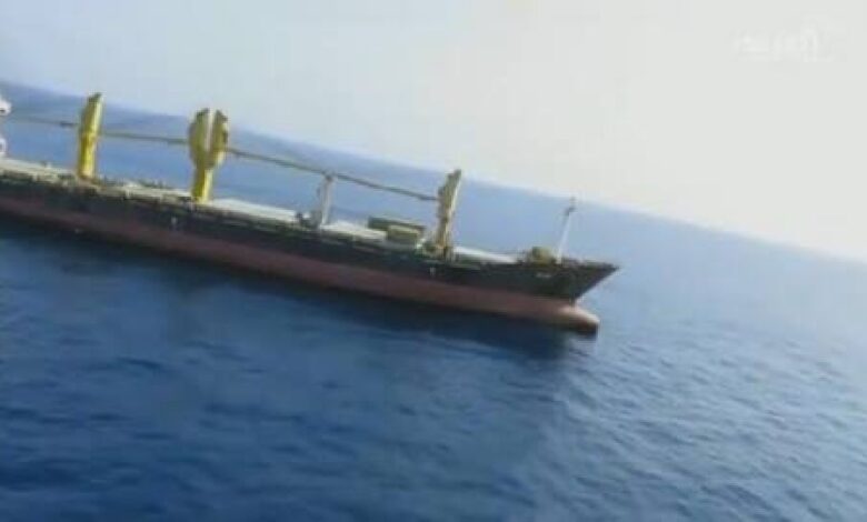 مليشيا الحوثي تمنع دخول سفن الاغاثة