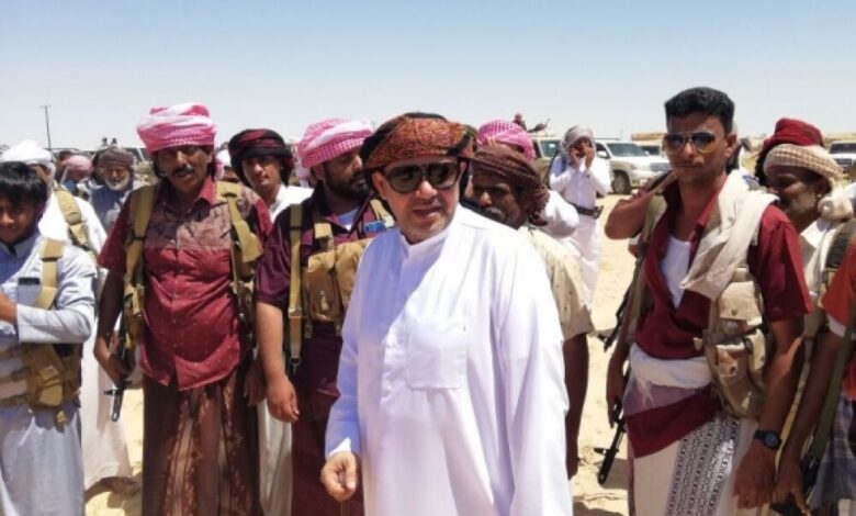 السلطان "بن عفرار" يأمر بمائة مليون ريال يمني كإسعافات أولية للمنكوبين من إعصار "لبان"