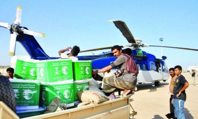 يد الخير السعودية تواصل إغاثة المتضررين من إعصار «لبان» في المهرة
