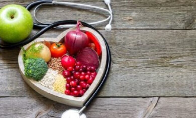 نظام غذائى يساعد على الوقاية من أمراض القلب والسكر.. تعرف عليه