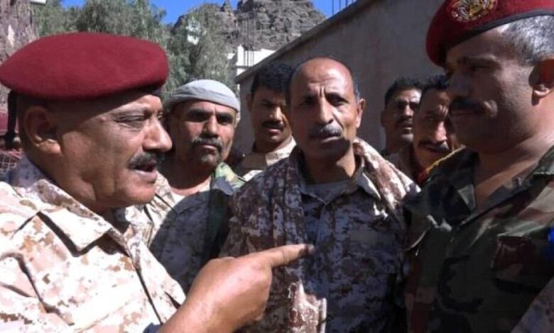 قائد المنطقة العسكرية الرابعة يزور جبهة دمت
