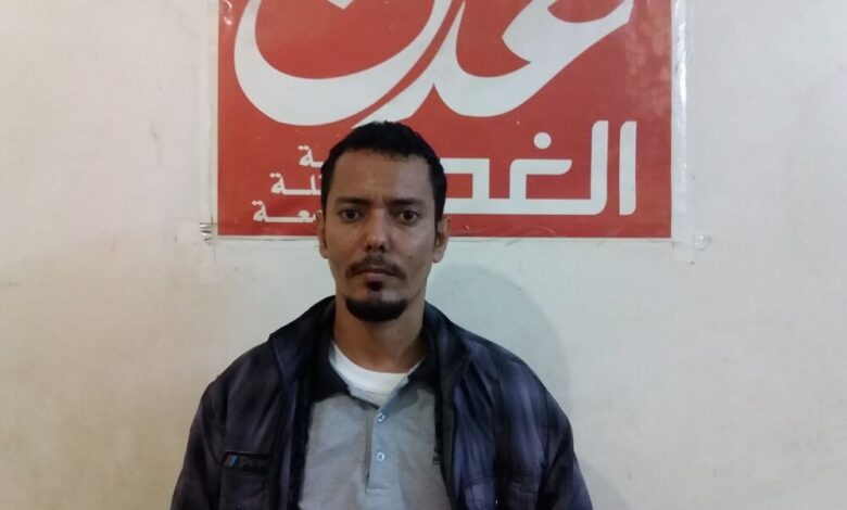 مواطن من عدن يشكو الاعتداء على منزله ويناشد الجهات المختصة