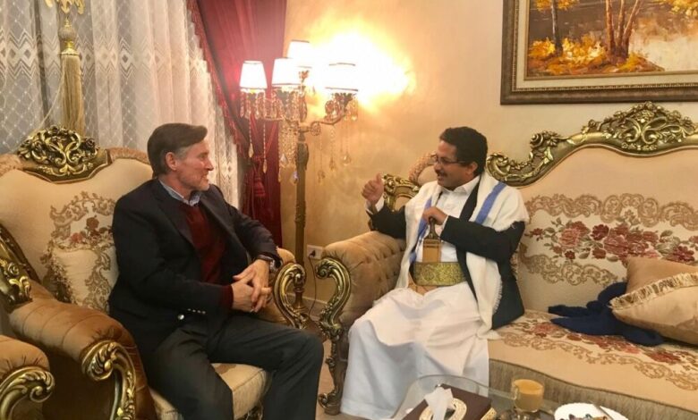 البخيتي يلتقي مدير برنامج اليمن في المعهد الأوروبي للسلام ويؤكد له استحالة السلام مع الحوثيين