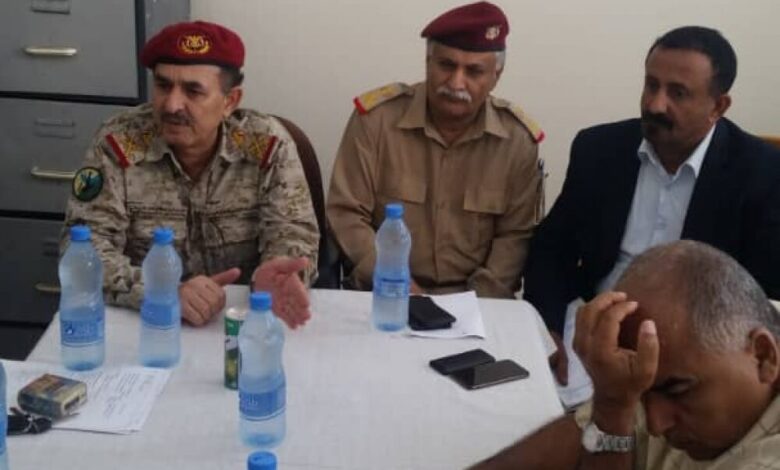 اللواء الزنداني يدشن عمل الجنة الطبية العسكرية بمستشفى عبود العسكري بعدن
