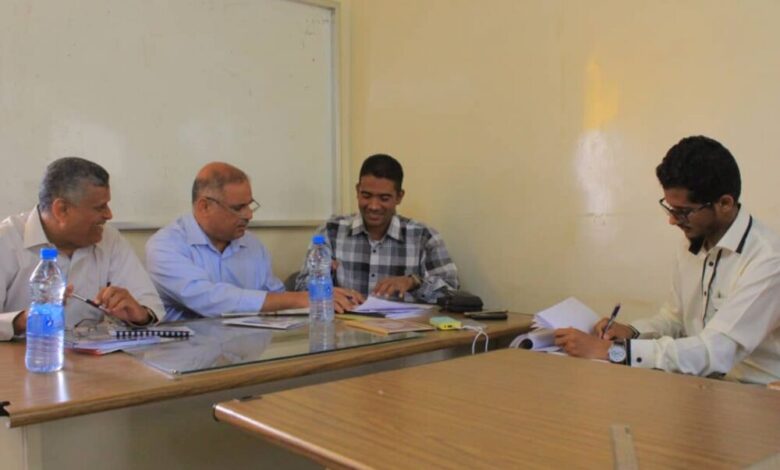 ماسونية "حنش" تنال الامتياز في قسم الصحافة بآداب جامعة عدن