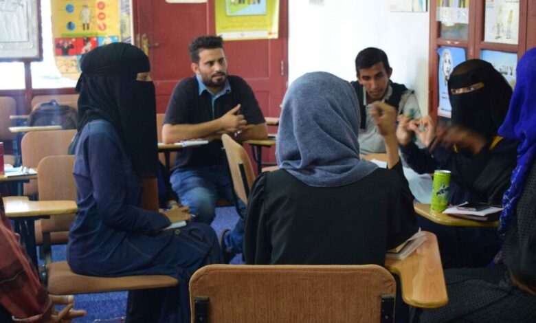 اتحاد نساء اليمن يقيم ورشة عمل تحت عنوان العنف القائم على النوع الاجتماعي