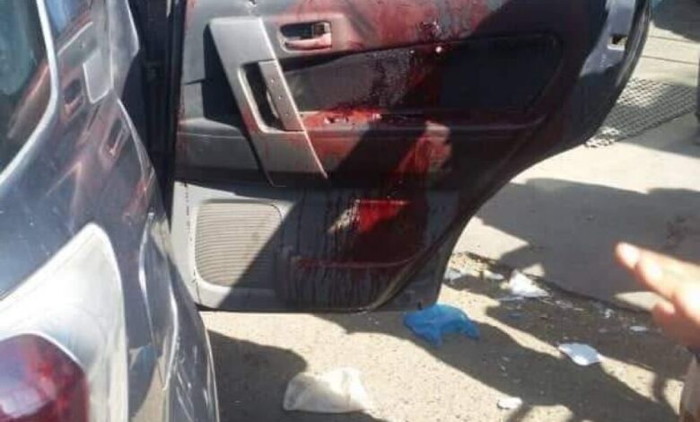 عاجل : اصابة رئيس جامعة تعز اثر محاولة اغتيال
