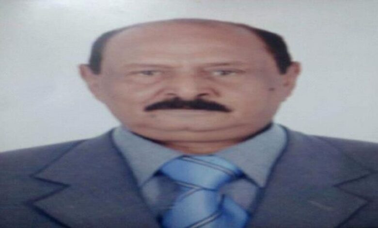 المدير التنفيذي للمؤسسة الاقتصادية "سامي السعيدي" يعزي آل الشعوي في وفاة المناضل محمد الدرب