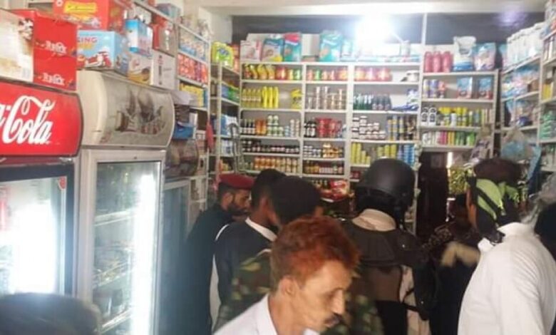 تقرير:المواطن في عدن بين ظلم التجار و ترنح ثبات اسعار الصرف