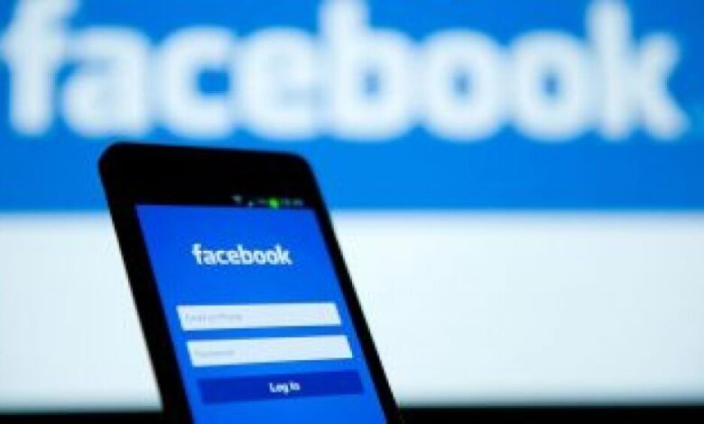 ميزة جديدة على “فيسبوك” تتيح حظر الكلمات والصور التعبيرية “المسيئة”