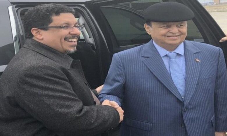 وزير في الحكومة يوضح سبب عودة الرئيس هادي من امريكا الى الرياض