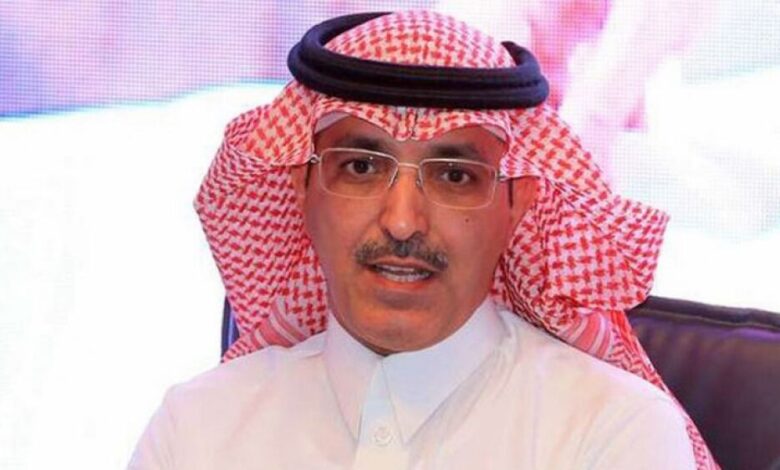 وزير المالية السعودي يكشف حقيقة تغيير رسوم الوافدين