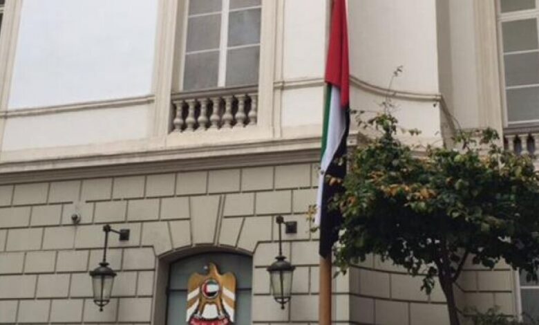 الإمارات تؤكد إعادة فتح سفارتها في دمشق