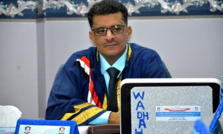 الباحث وضاح محمد سليمان ناصر يتحصل على درجة الدكتوراه بامتياز من كلية العلوم الإدارية جامعة عدن