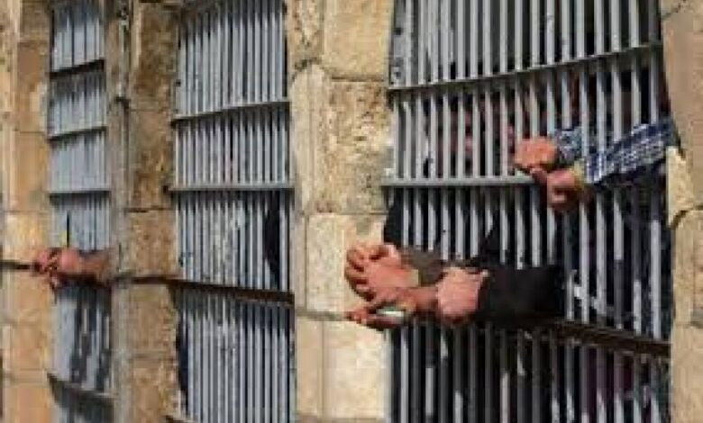 المعتقلات في سجون المليشيات الحوثية ..خفايا وأسرار