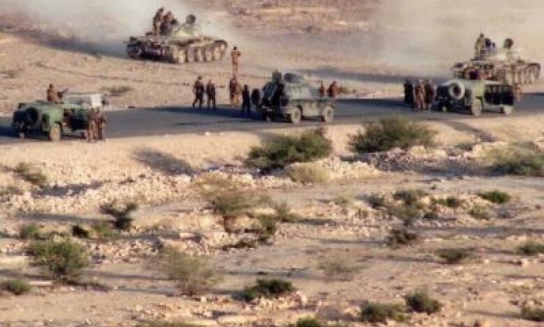 وصول تعزيزات حوثية إلى جبهة الحشاء بمحافظة الضالع