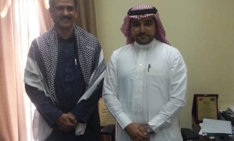 رئيس جامعة تعز يلتقي مدير مشاريع إدارة العمليات في الصندوق السعودي للتنمية ويبحثا مجالات دعم الجامعة.