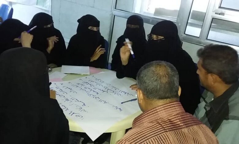 ورشة تدريبية لمسئولي الصحة والأنشطة في مدارس مدينة الحديدة