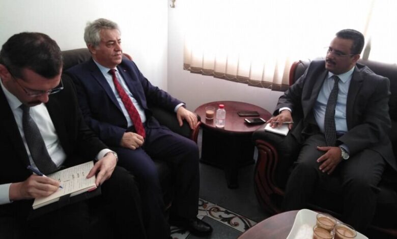 وكيلا وزارة الزراعة والري "الزامكي والجنيد" يلتقيان السفير التركي باليمن