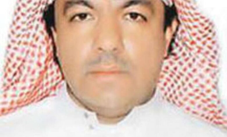 سياسي سعودي: عيدروس الزبيدي سراب يحسبه الضمآن ماء