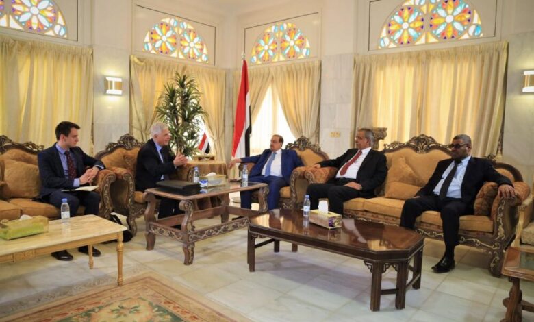 هيئة رئاسة مجلس النواب تلتقي السفير الروسي لدى اليمن ‏