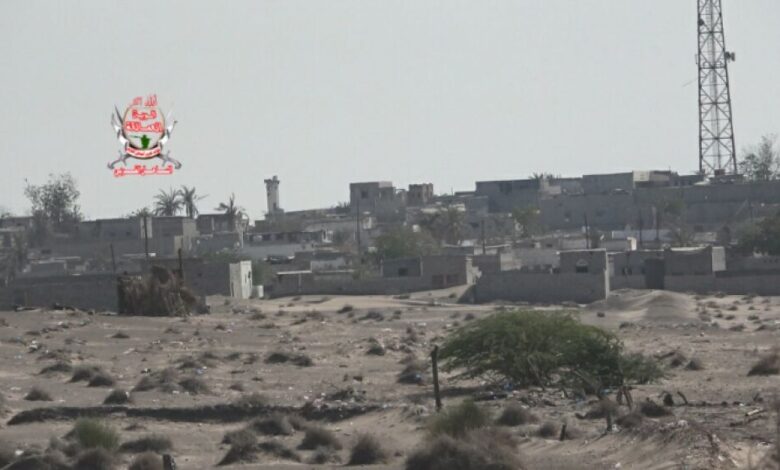 قصف حوثي على مواقع العمالقة والأحياء السكنية في التحيتا بالمدفعية والأسلحة الثقيلة