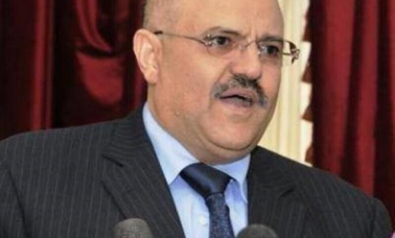 محافظ تعز يعلن انطلاق معركة (قطع الوريد) ضد الحوثيين