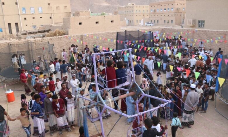 حديقة مجانية للأطفال بمنطقة ساحة الجهاورة بمديرية القطن ضمن مهرجان العيد الثاني