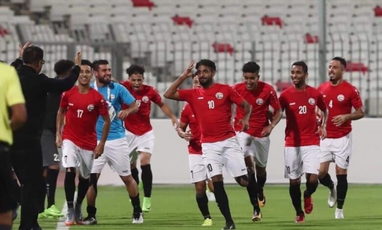 الوزير نايف البكري : يشيد بأداء لاعبي المنتخب اليمني في التصفيات المؤهلة لكأس العالم وكأس آسيا