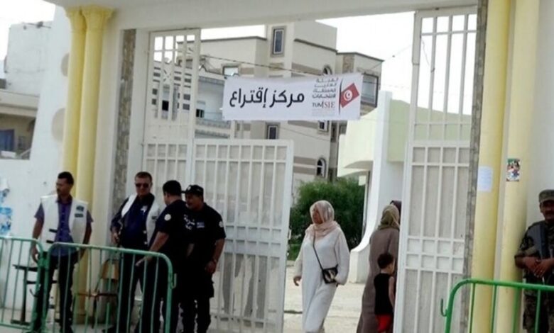 فتح مراكز الاقترع للانتخابات التشريعية التونسية