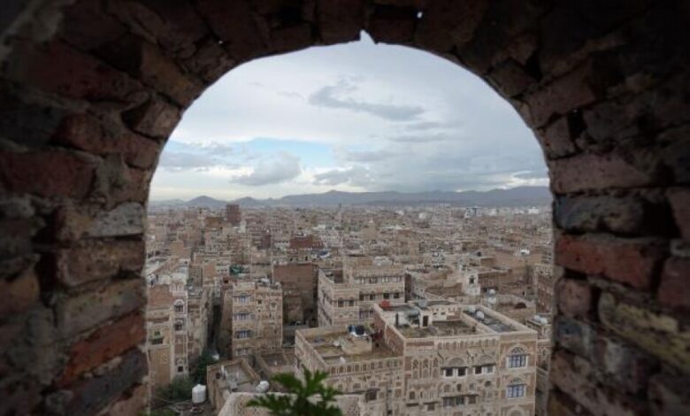 آثار اليمن.. تاريخ في المزاد