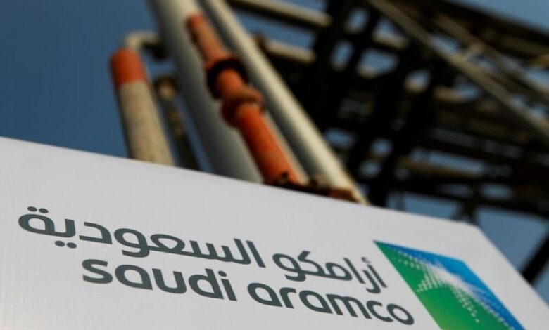 مصادر: أرامكو السعودية تستهدف بيع 0.5 % من الشركة لمستثمرين أفراد في الطرح العام الأولى