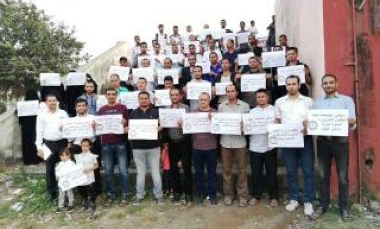 اتحاد طلاب اليمن المبتعثين بالهند ينظم وقفة احتجاجية