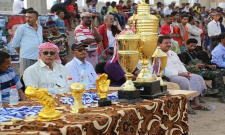 نادي الحسيني اللحجي يحرز كأس بطولة دوري الشهيد أبو اليمامة لكرة القدم