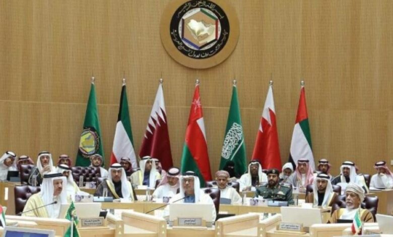 وزراء خارجية الخليج يبحثون تحضيرات «القمة الأربعين» في الرياض