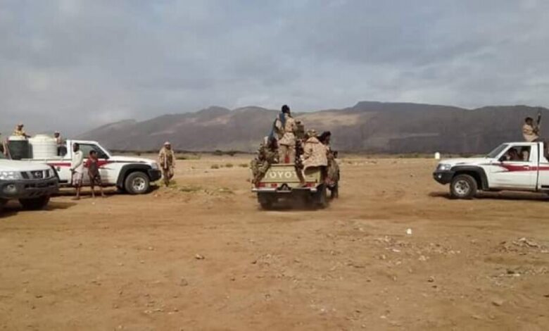 عاجل : قوات اللواء التاسع صاعقة تنسحب من مواقعها في ابين