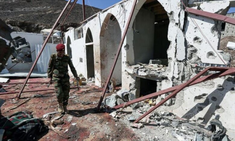 إدانات عربية ودولية واسعة للهجوم الحوثي على مسجد في مأرب