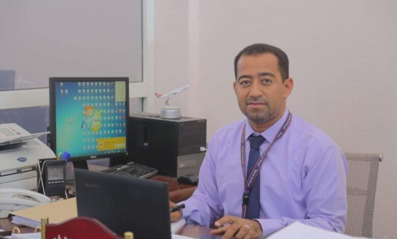 مسؤول رفيع في شركة الخطوط الجوية اليمنية ينفي إيقاف مدير محطة مطار سيئون
