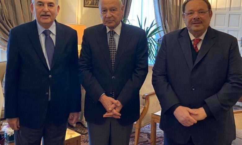 الرئيس علي ناصر يلتقي الأمين العام لجامعة الدول العربية