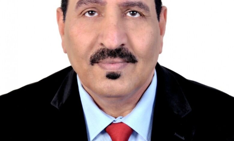 عضو بالبرلمان يناشد قيادة وأعضاء المجلس النظر في أوضاع مصافي عدن