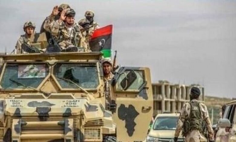 دبلوماسي مصري: مصر قد تضطر للتدخل عسكرياً في ليبيا