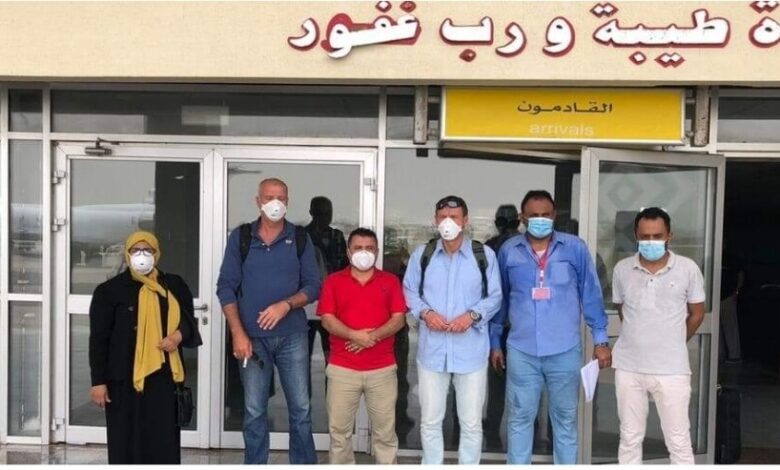 وصول وفد طبي من الأمم المتحدة إلى مدينة عدن .