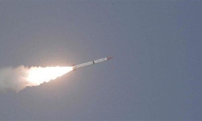 مليشيا الحوثي تستهدف مأرب مجدداً بصاروخ باليستي