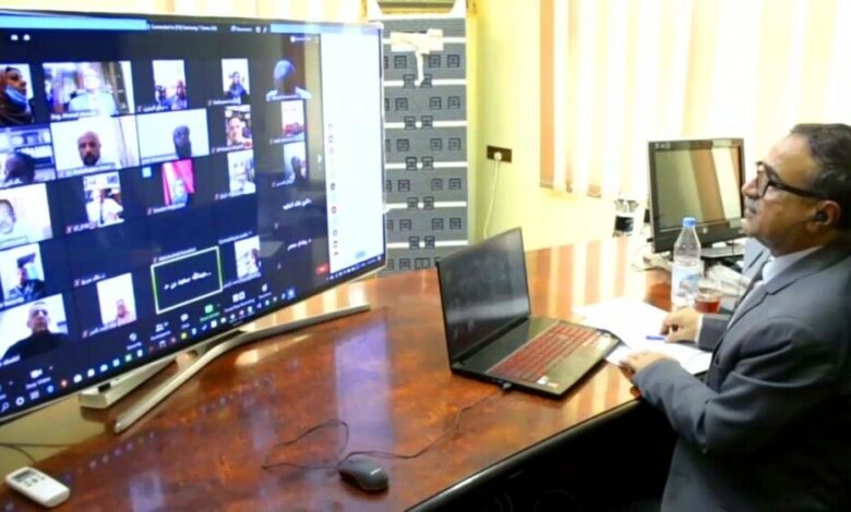 رئيس جامعة عدن يترأس اجتماع الدورة الرابعة لمجلس الجامعة إفتراضيًا