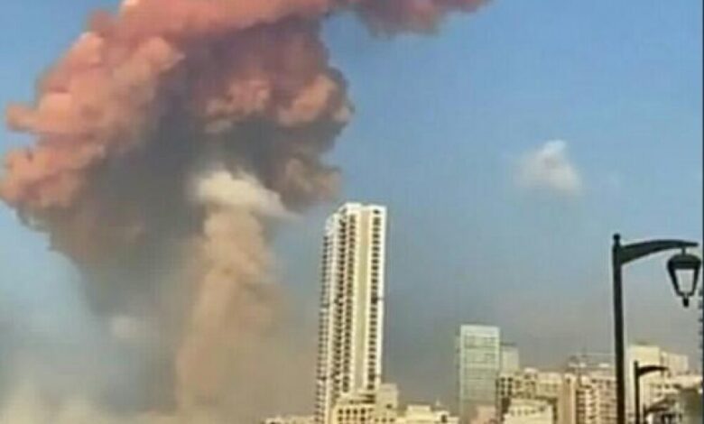 اليمن يعلن تضامنه مع لبنان عقب الانفجار الذي شهدته بيروت